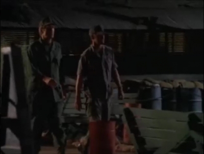 TOUR_OF_DUTY_-__E3X09_I_AM_WHAT_I_AM__0189.jpg