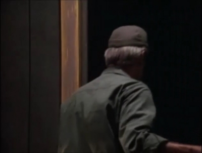 TOUR_OF_DUTY_-__E3X09_I_AM_WHAT_I_AM__0286.jpg