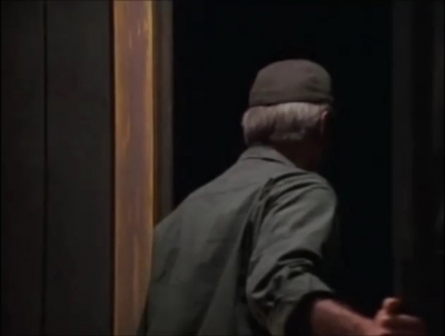 TOUR_OF_DUTY_-__E3X09_I_AM_WHAT_I_AM__0287.jpg