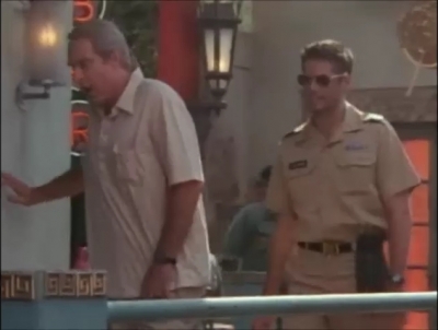 TOUR_OF_DUTY_-__E3X09_I_AM_WHAT_I_AM__0500.jpg
