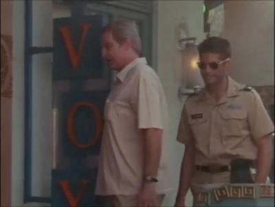 TOUR_OF_DUTY_-__E3X09_I_AM_WHAT_I_AM__0510.jpg