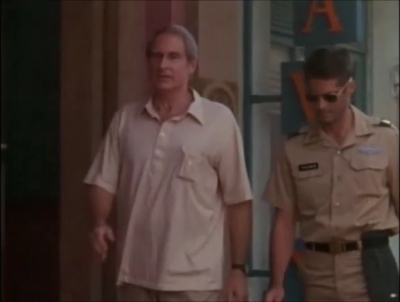 TOUR_OF_DUTY_-__E3X09_I_AM_WHAT_I_AM__0519.jpg