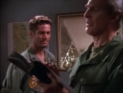TOUR_OF_DUTY_-__E3X09_I_AM_WHAT_I_AM__0817.jpg