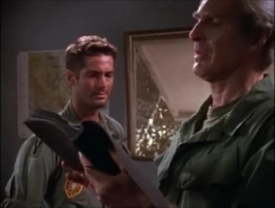 TOUR_OF_DUTY_-__E3X09_I_AM_WHAT_I_AM__0818.jpg