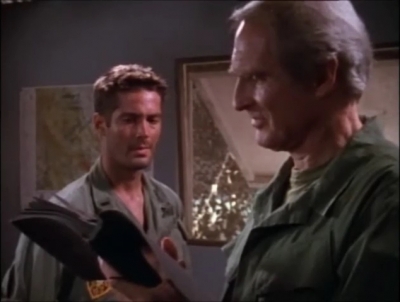 TOUR_OF_DUTY_-__E3X09_I_AM_WHAT_I_AM__0833.jpg