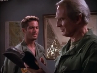 TOUR_OF_DUTY_-__E3X09_I_AM_WHAT_I_AM__0839.jpg