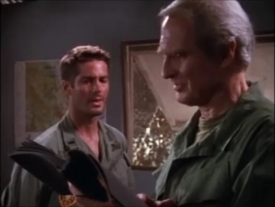 TOUR_OF_DUTY_-__E3X09_I_AM_WHAT_I_AM__0843.jpg