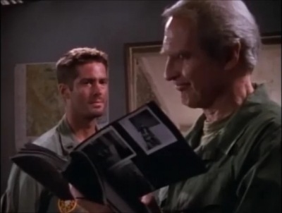 TOUR_OF_DUTY_-__E3X09_I_AM_WHAT_I_AM__0860.jpg