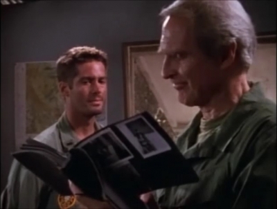 TOUR_OF_DUTY_-__E3X09_I_AM_WHAT_I_AM__0861.jpg