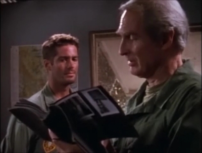 TOUR_OF_DUTY_-__E3X09_I_AM_WHAT_I_AM__0863.jpg