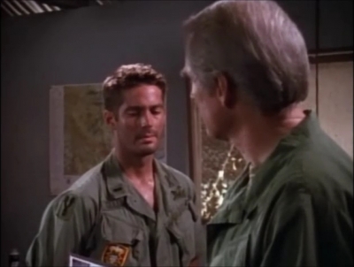 TOUR_OF_DUTY_-__E3X09_I_AM_WHAT_I_AM__0893.jpg