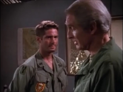 TOUR_OF_DUTY_-__E3X09_I_AM_WHAT_I_AM__0902.jpg