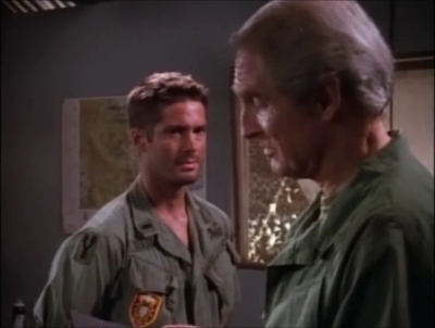 TOUR_OF_DUTY_-__E3X09_I_AM_WHAT_I_AM__0906.jpg