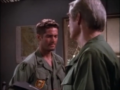 TOUR_OF_DUTY_-__E3X09_I_AM_WHAT_I_AM__0919.jpg