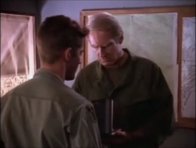 TOUR_OF_DUTY_-__E3X09_I_AM_WHAT_I_AM__0957.jpg