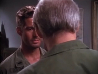 TOUR_OF_DUTY_-__E3X09_I_AM_WHAT_I_AM__1008.jpg