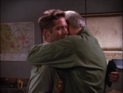 TOUR_OF_DUTY_-__E3X09_I_AM_WHAT_I_AM__1039.jpg