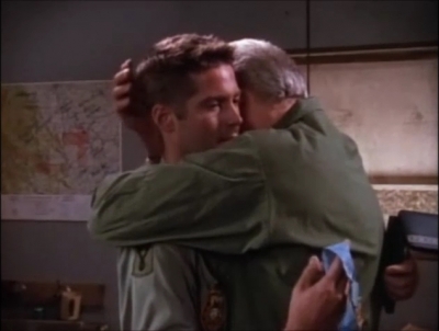 TOUR_OF_DUTY_-__E3X09_I_AM_WHAT_I_AM__1042.jpg