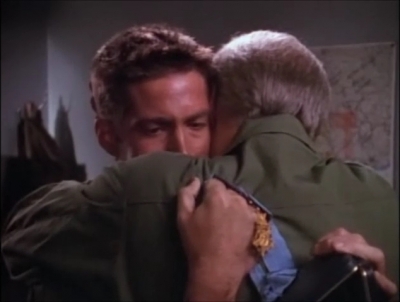 TOUR_OF_DUTY_-__E3X09_I_AM_WHAT_I_AM__1085.jpg