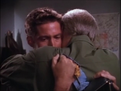 TOUR_OF_DUTY_-__E3X09_I_AM_WHAT_I_AM__1087.jpg