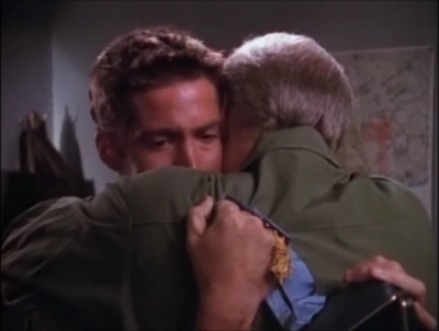 TOUR_OF_DUTY_-__E3X09_I_AM_WHAT_I_AM__1088.jpg