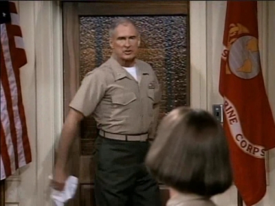 MJOR_DAD_-_E3X01_THE_SHUTDOWN_010.jpg