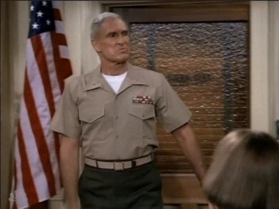 MJOR_DAD_-_E3X01_THE_SHUTDOWN_013.jpg