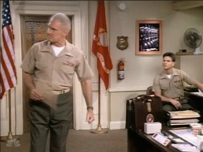 MJOR_DAD_-_E3X01_THE_SHUTDOWN_211.jpg