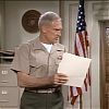 MJOR_DAD_-_E3X01_THE_SHUTDOWN_205.jpg