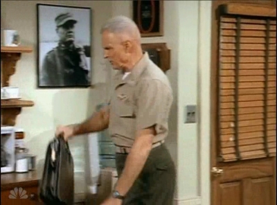 MAJOR_DAD_-_E3X02_MJOR_MOONLIGHTING_005.jpg