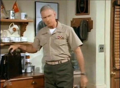 MAJOR_DAD_-_E3X02_MJOR_MOONLIGHTING_006.jpg