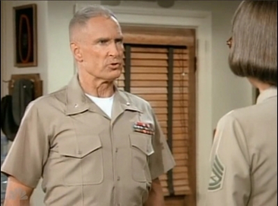 MAJOR_DAD_-_E3X02_MJOR_MOONLIGHTING_043.jpg