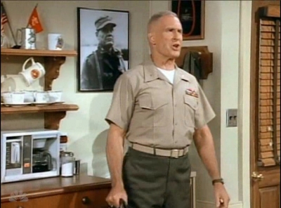 MAJOR_DAD_-_E3X02_MJOR_MOONLIGHTING_052.jpg