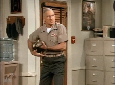 MAJOR_DAD_-_E3X02_MJOR_MOONLIGHTING_084.jpg