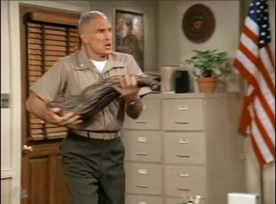MAJOR_DAD_-_E3X02_MJOR_MOONLIGHTING_085.jpg