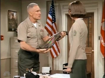 MAJOR_DAD_-_E3X02_MJOR_MOONLIGHTING_092.jpg