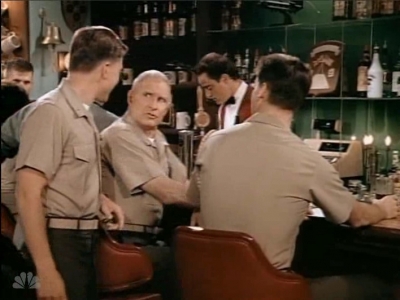 MAJOR_DAD_-_E3X03_POLLYS_PEN_PAL_155.jpg