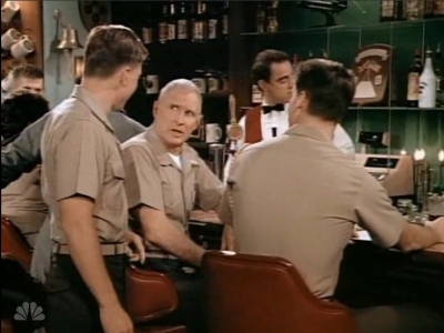 MAJOR_DAD_-_E3X03_POLLYS_PEN_PAL_156.jpg