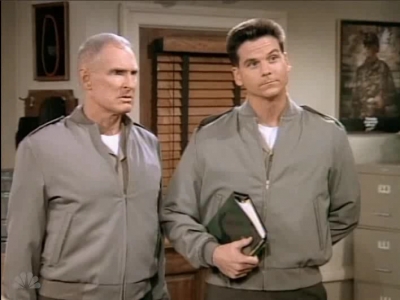 MAJOR_DAD_-_E3X03_POLLYS_PEN_PAL_215.jpg