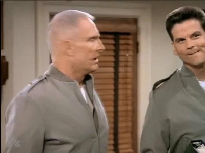 MAJOR_DAD_-_E3X03_POLLYS_PEN_PAL_222.jpg