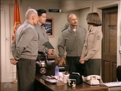 MAJOR_DAD_-_E3X03_POLLYS_PEN_PAL_261.jpg