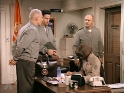 MAJOR_DAD_-_E3X03_POLLYS_PEN_PAL_273.jpg