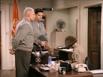 MAJOR_DAD_-_E3X03_POLLYS_PEN_PAL_281.jpg