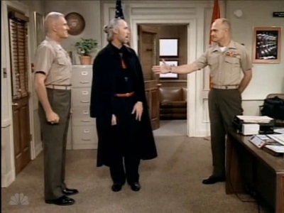 MAJOR_DAD_-_E3X04_A_FEW_GOOD_MEN_209.jpg