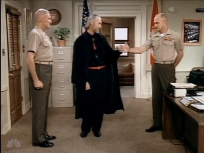 MAJOR_DAD_-_E3X04_A_FEW_GOOD_MEN_212.jpg