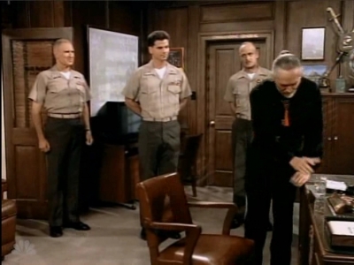 MAJOR_DAD_-_E3X04_A_FEW_GOOD_MEN_238.jpg