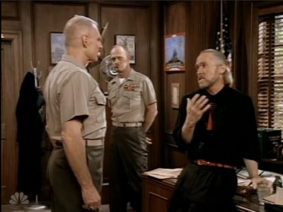 MAJOR_DAD_-_E3X04_A_FEW_GOOD_MEN_279.jpg