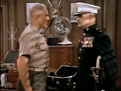 MAJOR_DAD_-_E3X04_A_FEW_GOOD_MEN_338.jpg