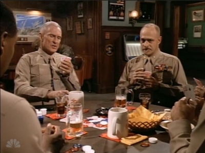 MAJOR_DAD_-_E3X05_POKER_NIGHT_150.jpg