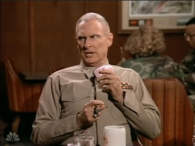 MAJOR_DAD_-_E3X05_POKER_NIGHT_179.jpg